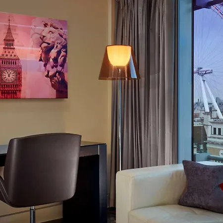 Park Plaza Westminster Bridge 4*