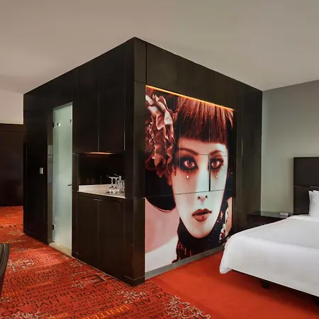 Park Plaza Westminster Bridge Hotel