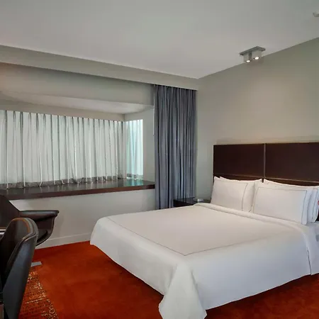 Park Plaza Westminster Bridge 4*