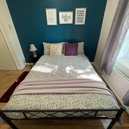 Homestay Contemporary Private Near Central *