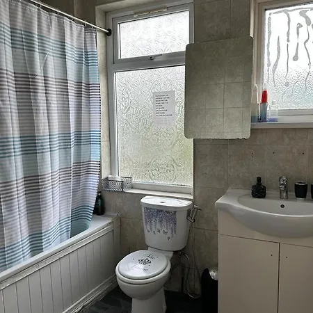 Affordable Private In Wembley Homestay