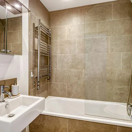 Appartement Modern Penthouse In Wembley *