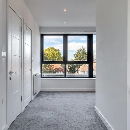 Appartement Modern Penthouse In Wembley