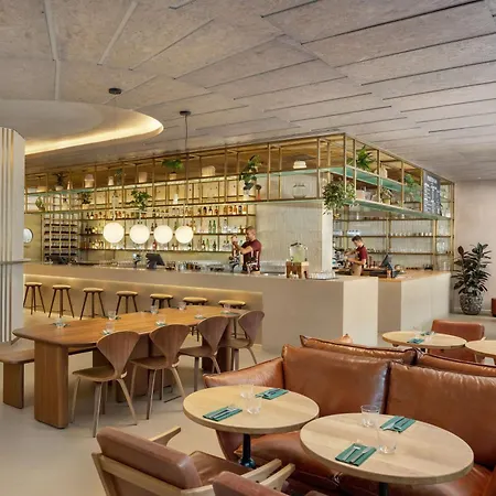 Canopy By Hilton 酒店 4*