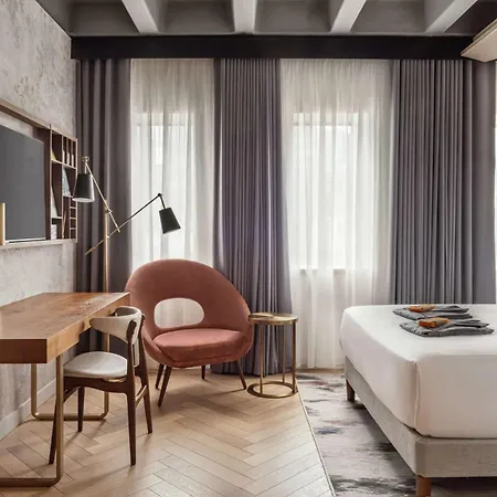 Canopy By Hilton 4* Londres