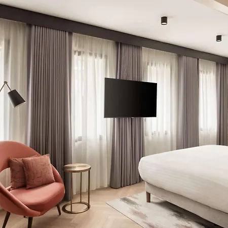 Canopy By Hilton Hotel Londres