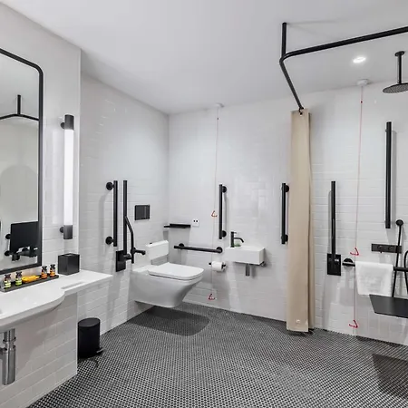 Canopy By Hilton London