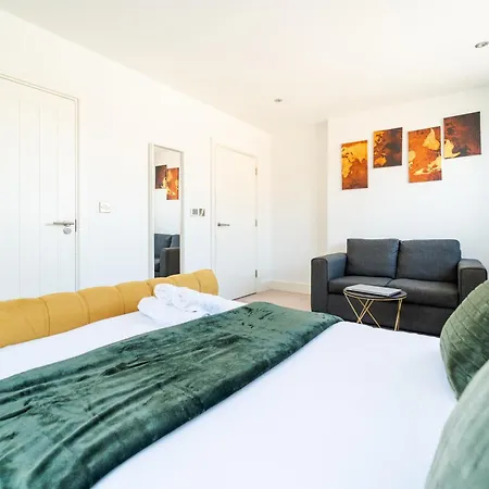 Apartment Greenwich Station Suite: Luxury 2-bed With Playstation *