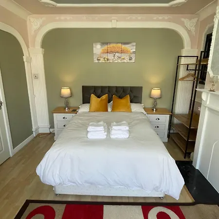 Walpole House