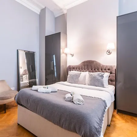 Luxury One Bedroom Flat In Westbourne Terrace London