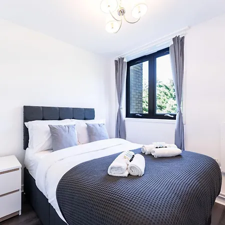 Apartamento Luxury 3 Bedroom Flat With Balcony In Westbourne Park *