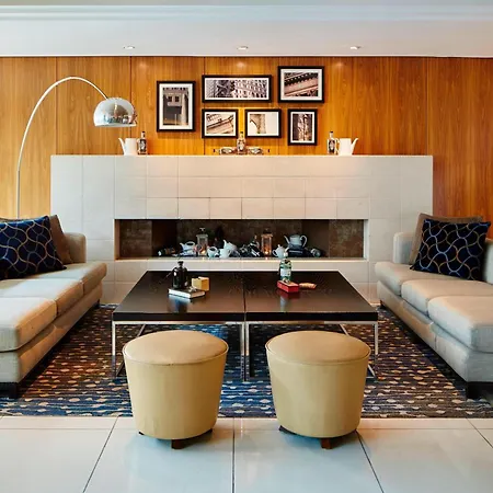 호텔 Marriott Canary Wharf