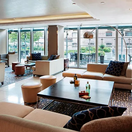 호텔 Marriott Canary Wharf 런던