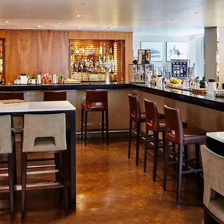 Marriott Canary Wharf 호텔 런던