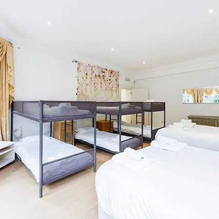 Aparthotel Mansion House With Spacious Close To Excel And Canarywharf *