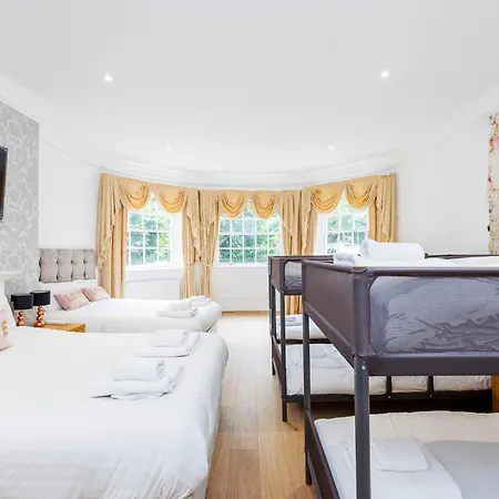 Mansion House With Spacious Close To Excel And Canarywharf Aparthotel *