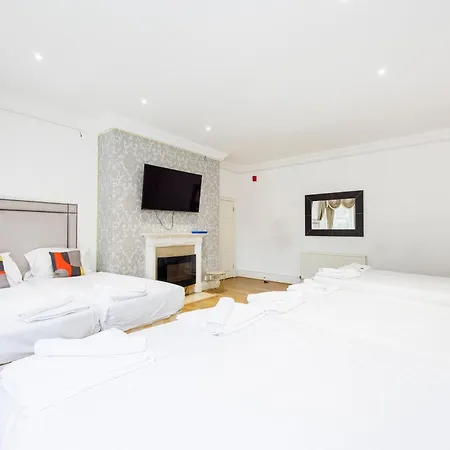 Mansion House With Spacious Close To Excel And Canarywharf Aparthotel
