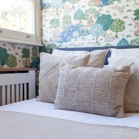 The South Hampstead Collection - Tbu Apartment
