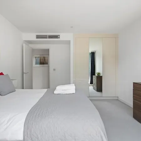 Apartment Cubo Farringdon *
