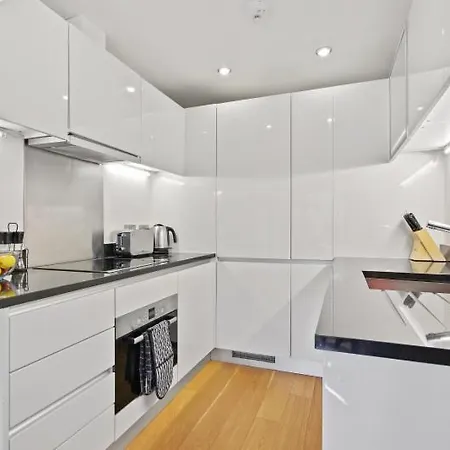 Apartment Cubo Farringdon *