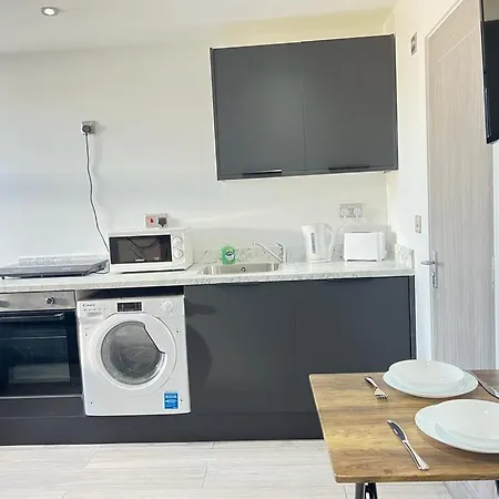 Studio Apartment London