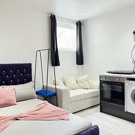 Apartment Studio *