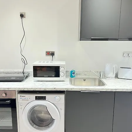 Studio Apartment London