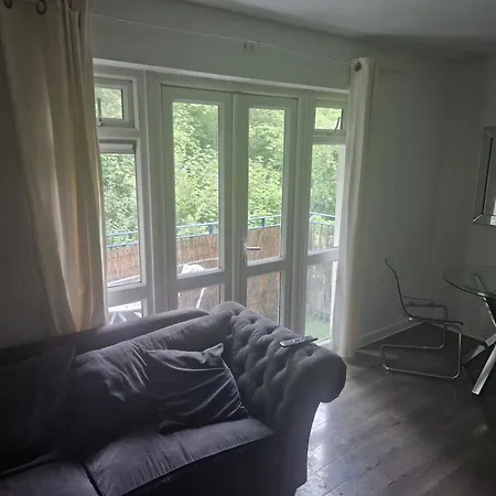 Apartment Immaculate 1-bed In *