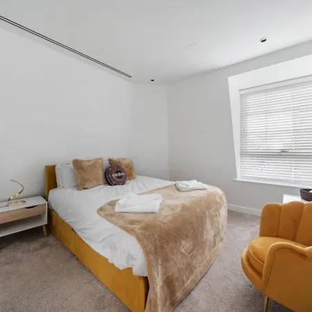Elegant 3-bedroom Penthouse In Marble Arch 70 * London