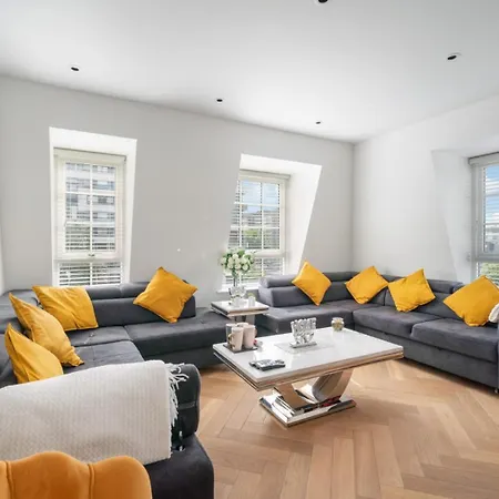 Apartment Elegant 3-bedroom Penthouse In Marble Arch 70 *