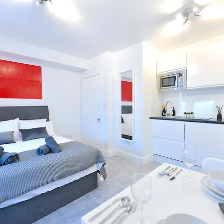 Stylish By Luxestays Fulham *