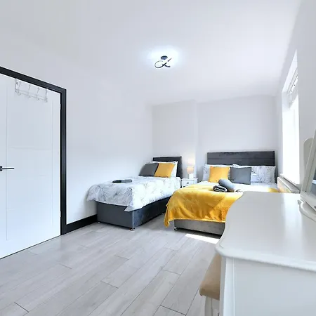 North West London Escape Holiday home