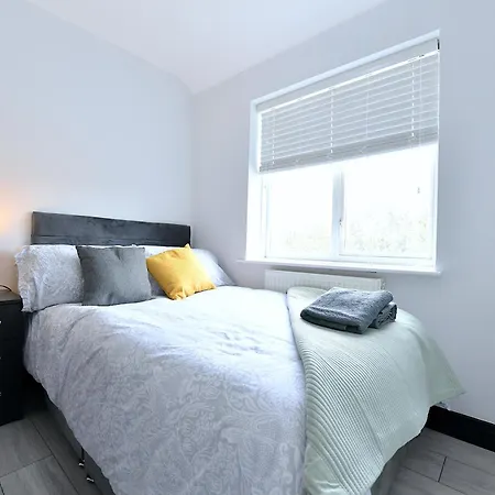 Holiday home North West London Escape *