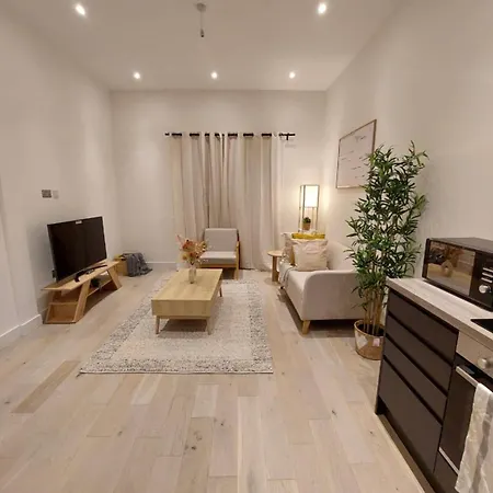 Modern 2bed * Sutton (Greater London)