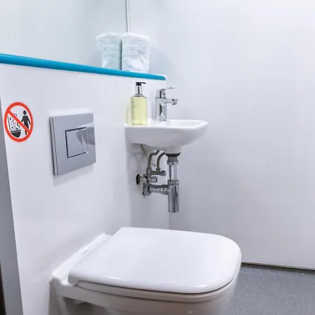 Hotel Easyhotel