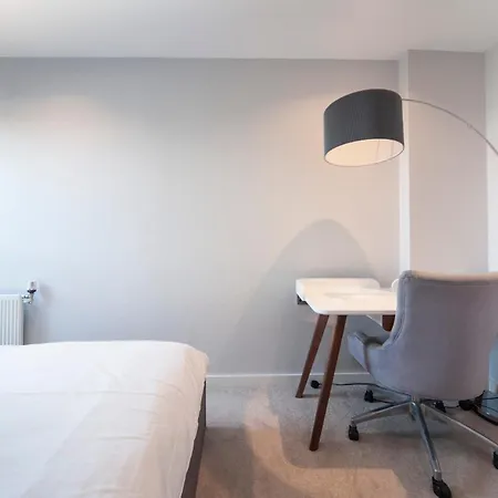 Apartment Floor - 2 Bed/2 Bath + Private Balcony