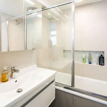 Apartment Kensington Arte Casa London
