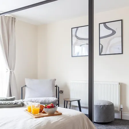 Holiday home Arte Stays: Spacious Garden House In Stratford With Free Parking *