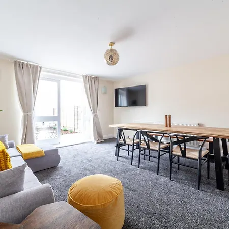 Holiday home Arte Stays: Spacious Garden House In Stratford With Free Parking *