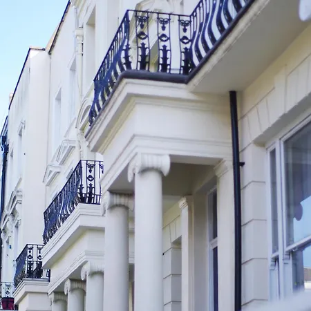 Notting Hill Light & Airy * London