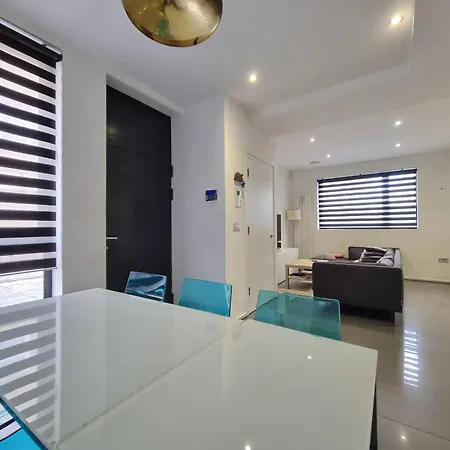 Guest house Pristine In Central *