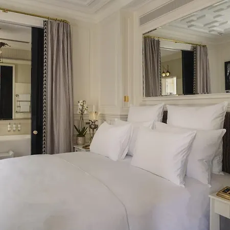 At Sloane Hotel 5*