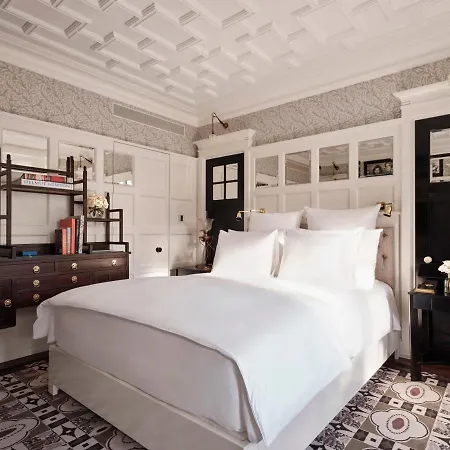 At Sloane 5* London