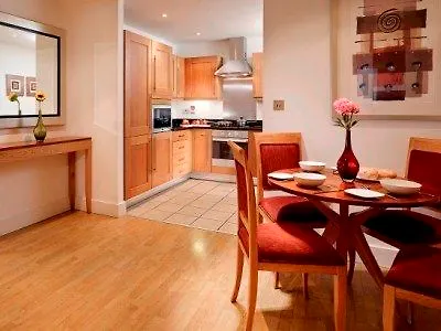 Hotel apartamentowy Marlin Stratford