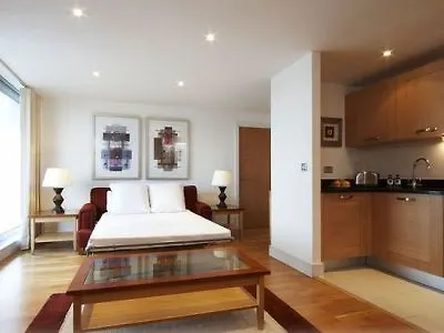 Marlin Stratford Hotel apartamentowy