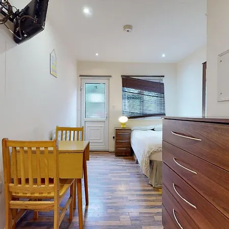 247london Studio Flats Apartment *