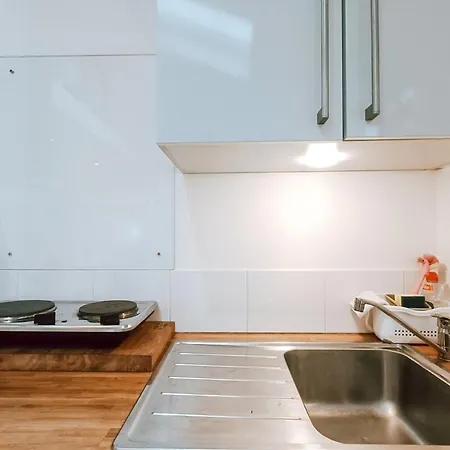 The Pembroke Studio By Richmond Park