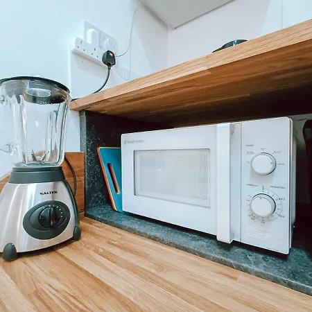 The Pembroke Studio By Richmond Park *