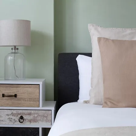 The Finsbury Park Collection Apartment