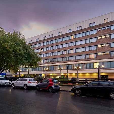 Hotel Bloomsbury By Ihg 4*
